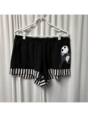 Disney Nightmare Before Christmas Shorts Womens Size Large Jack Skellington